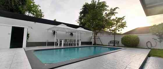 3 Bedroom Pool Villa for Rent in Hill Side Village พัทยา