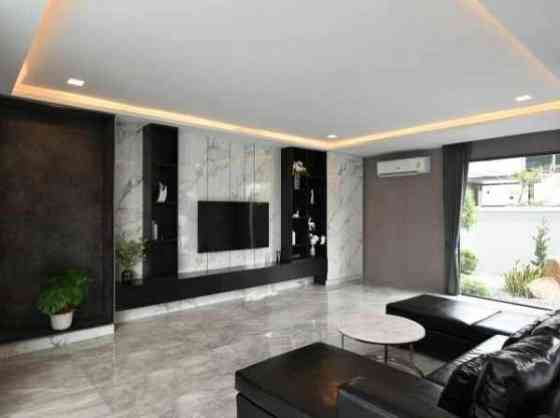 6 Bedroom Pool Villa for Rent in Pattaya Pattaya