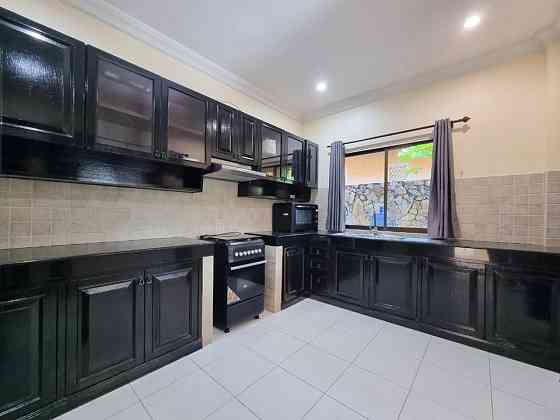 3 Bedroom Pool Villa for Rent in Soi Thepnimit Pattaya