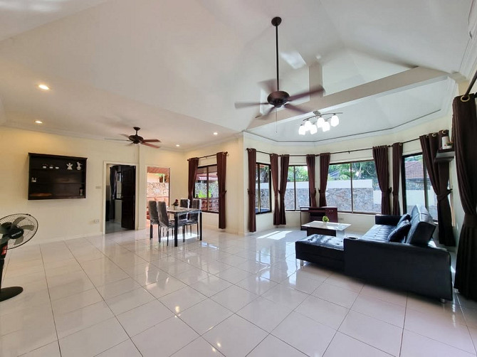 3 Bedroom Pool Villa for Rent in Soi Thepnimit Pattaya - photo 2