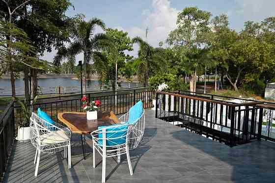 6 Bed Pool Villa for Sale with Lake View Pattaya