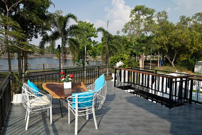 6 Bed Pool Villa for Sale with Lake View Pattaya - photo 1