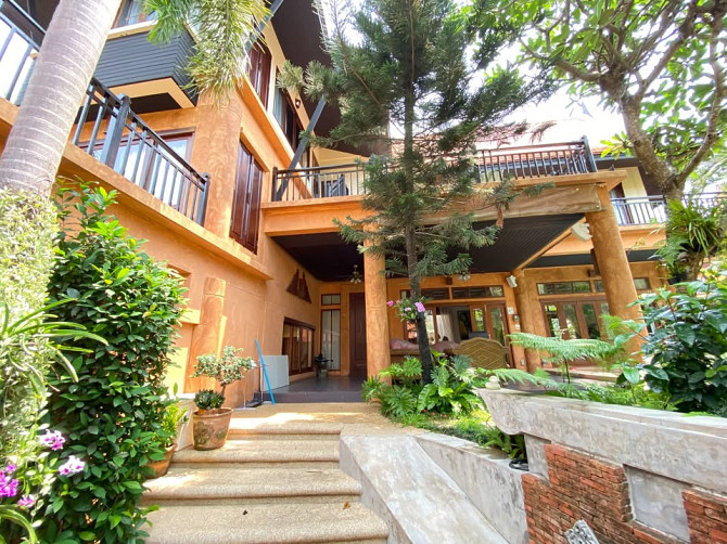 4 Bedroom Pool Villa for Sale in Na-Jomtien Pattaya - photo 3
