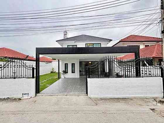 4 Bedroom Modern House for Rent in Pattaya Pattaya