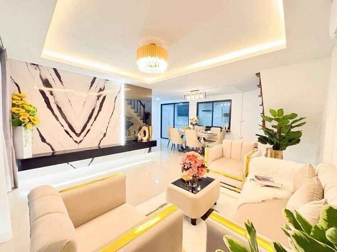 4 Bedroom Modern House for Rent in Pattaya Pattaya - photo 3