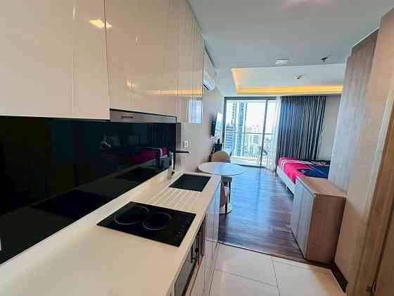 Studio Condo for Long Term Rent with Sea View Pattaya