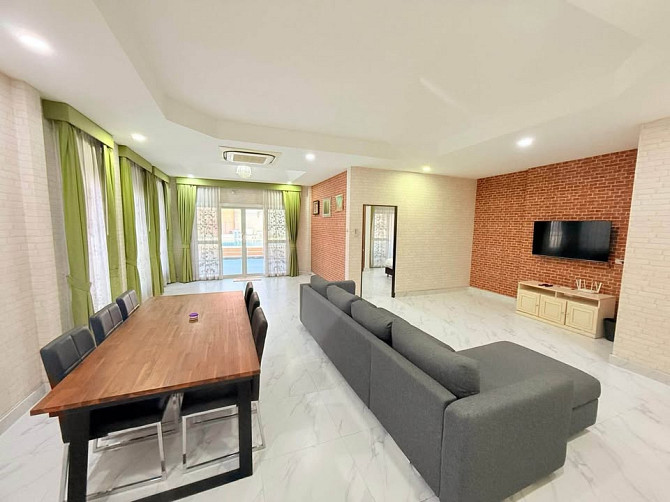 4 Bedroom Pool Villa for Rent in South Pattaya Pattaya - photo 13