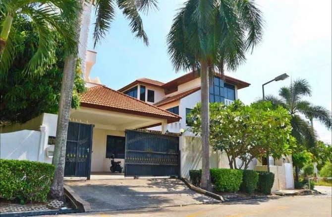 6 Bedroom Pool Villa for Rent in Pattaya Pattaya - photo 2