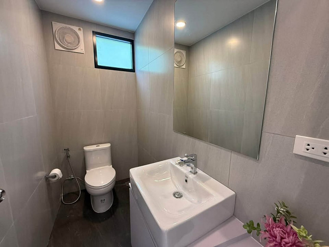 6 Bedroom Pool Villa for Rent in Maenam Pattaya - photo 20