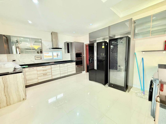6 Bedroom Pool Villa for Long Term Rent Pattaya - photo 7