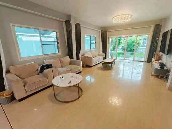 4 Bedroom Pool Villa for Sale in Royale View Pattaya