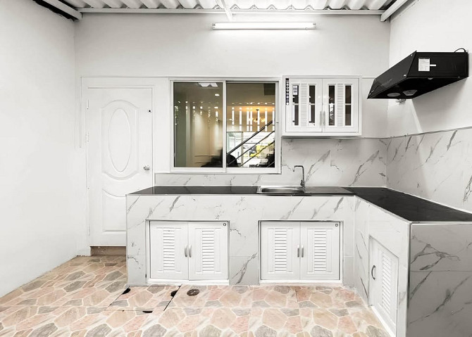 2 Bedroom Townhouse for Sale in Nong Pla Lai Pattaya - photo 8