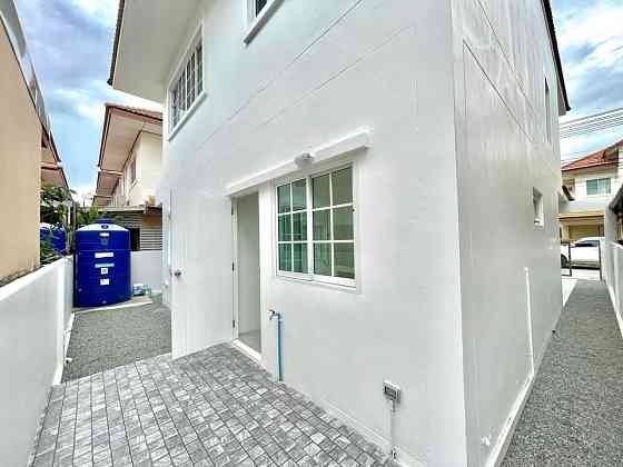3 Bedroom Townhouse for Sale in Wichit Phuket