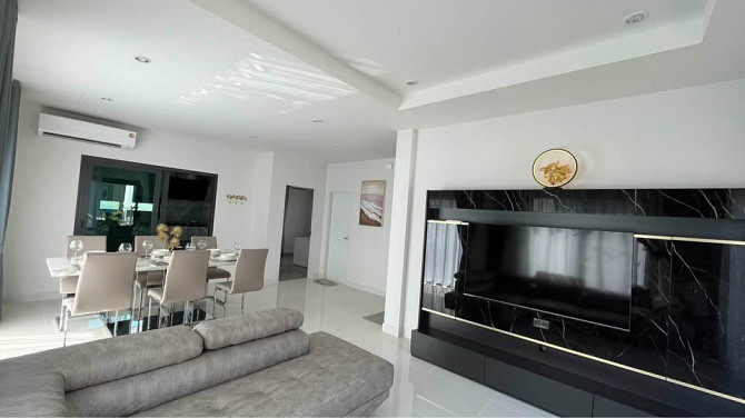 Luxury 4 Bedroom Pool Villa for Sale in Phuket Phuket - photo 6
