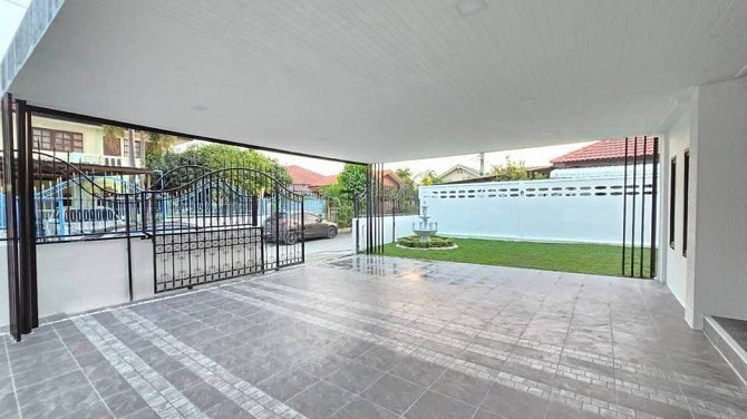 4 Bedroom House for Rent in Soi Neun Village Pattaya - photo 18