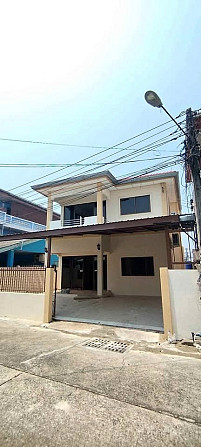 4 Bedroom House for Long Term Rent in South Pattaya Pattaya - photo 1