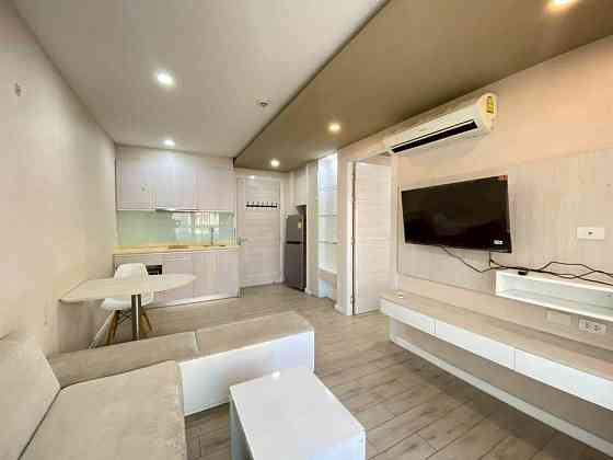 1 Bedroom Condo for Rent with Pool View Pattaya