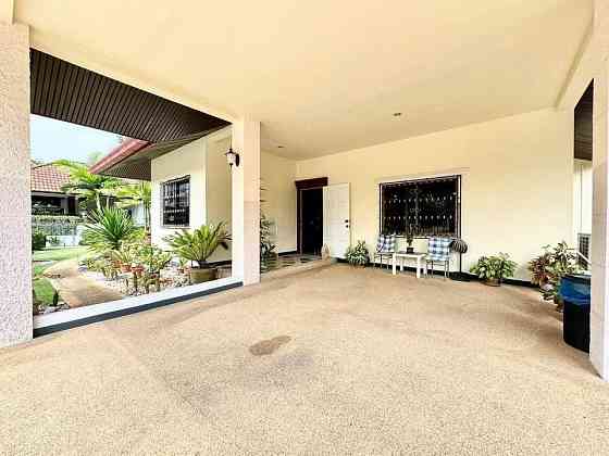 3 Bedroom Pool Villa for Rent in Pattaya Pattaya