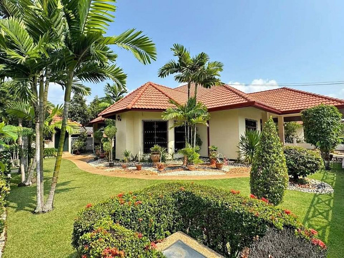 3 Bedroom Pool Villa for Rent in Pattaya Pattaya - photo 1