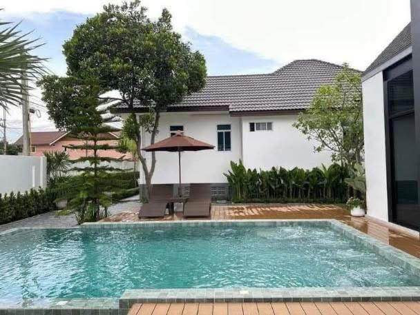 6 Bedroom Pool Villa for Rent in Pattaya Huai Yai Pattaya - photo 5