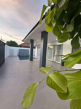 4 Bedroom Pool Villa for Rent in Jomtien Pattaya - photo 2