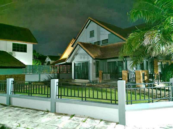 4 Bedroom Pool Villa for Rent in Thongklom Talman Pattaya - photo 1