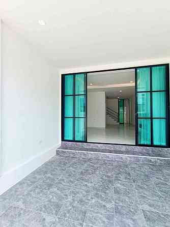 2 Bedroom Townhouse for Rent in Pattaya พัทยา