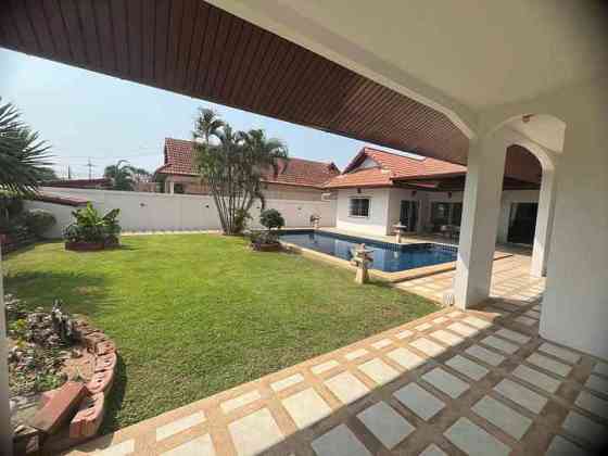 4 Bedroom Pool Villa for Rent in Soi Siam Pattaya