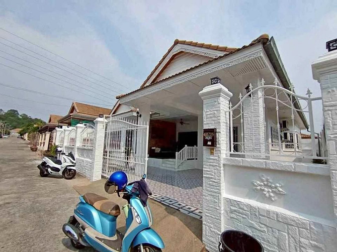 3 Bedroom Pool Villa for Rent in Pattaya Pattaya - photo 1