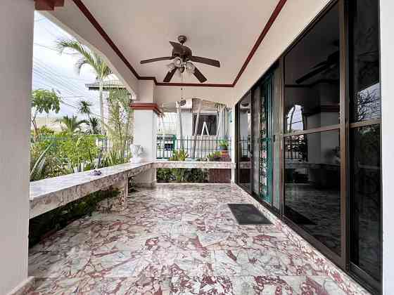 5 Bedroom Pool Villa for Rent in Soi Nern พัทยา
