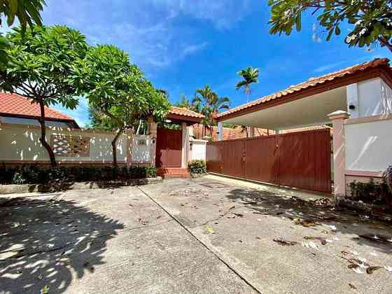 3 Bedroom Pool Villa for Rent in Na Jomtien Pattaya