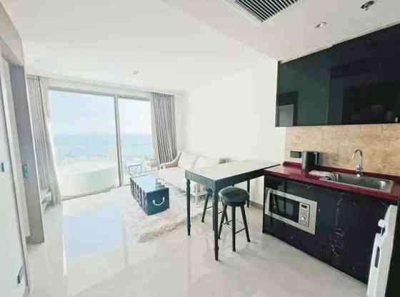 1 Bedroom Condo with Sea View for Rent พัทยา