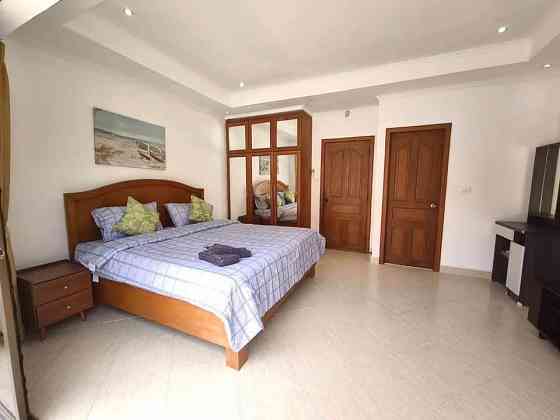 4 Bedroom Townhouse for Rent in Phra Tamnak Pattaya