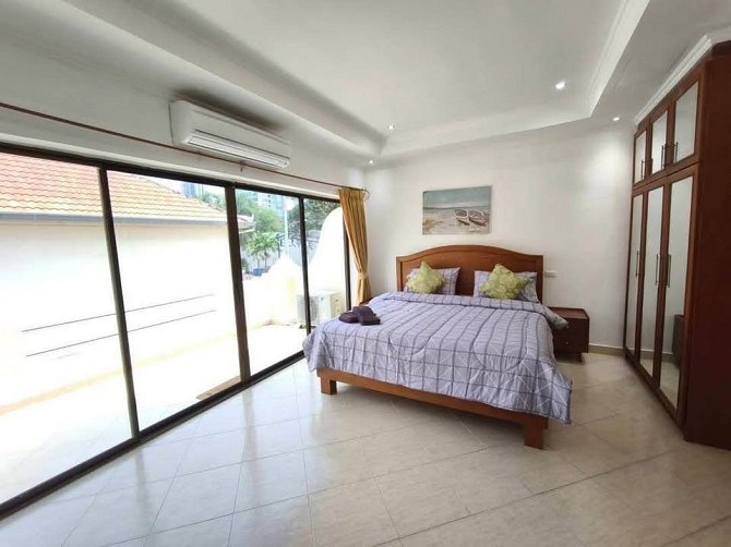 4 Bedroom Townhouse for Rent in Phra Tamnak Pattaya - photo 5