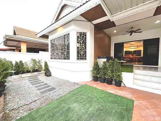 4 Bedroom Pool Villa for Rent in Khao Noi Pattaya