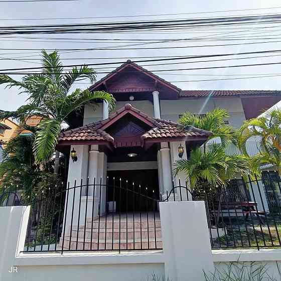 4 Bedroom Pool Villa for Rent in Central Pattaya Pattaya