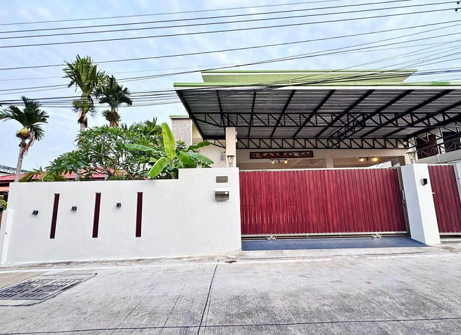 3 Bedroom Pet-Friendly Pool Villa for Rent Pattaya - photo 1