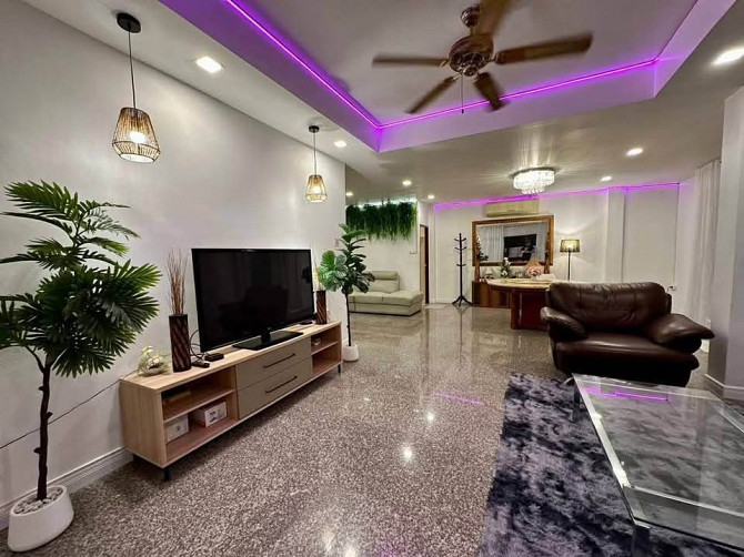 5 Bedroom Pool Villa for Rent near Jomtien Beach Pattaya - photo 2