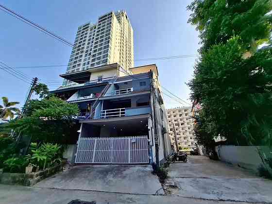 4 Bedroom Town Home for Rent in Pratumnak Hill Pattaya