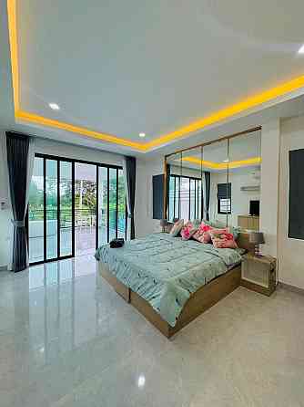 5 Bedroom Pool Villa for Rent in Jomtien Pattaya