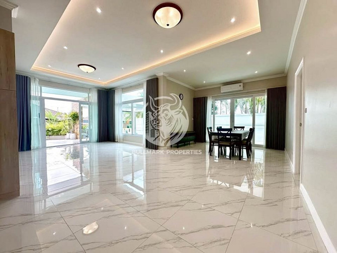 3 Bedroom Pool Villa for Rent in East Pattaya Pattaya - photo 8