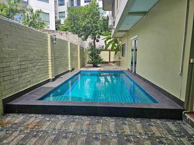 3 Bedroom Pool Villa for Rent in Pattaya Pattaya - photo 1