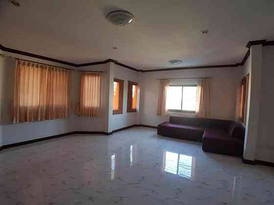 4 Bedroom House for Rent in Wanthip Village 2 พัทยา
