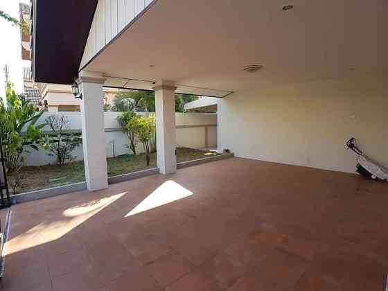 4 Bedroom House for Rent in Wanthip Village 2 พัทยา