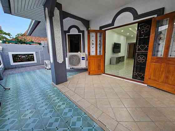 3 Bedroom Pool Villa for Rent in Pattaya Lagoon พัทยา