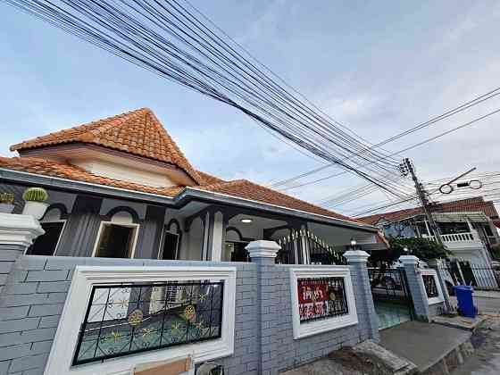 3 Bedroom Pool Villa for Rent in Pattaya Lagoon พัทยา