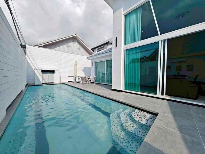 4 Bedroom Pool Villa for Rent - Year Contract Pattaya - photo 1