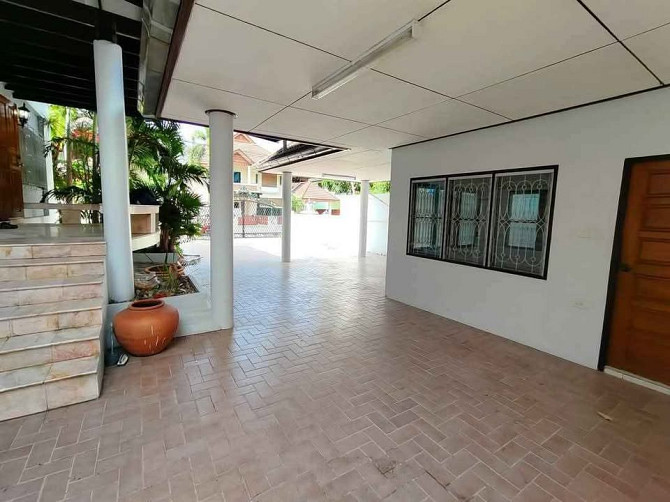 6 Bedroom Pool Villa for Rent in Central Pattaya Pattaya - photo 3