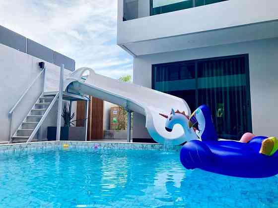 6 Bedroom Pool Villa for Rent in Pattaya Pattaya