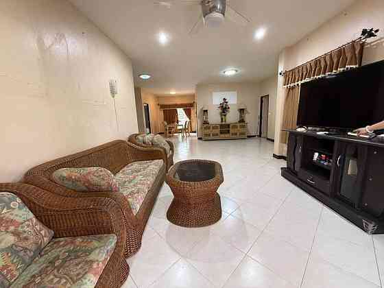 3 Bedroom Pool Villa for Rent in Pattaya Pattaya